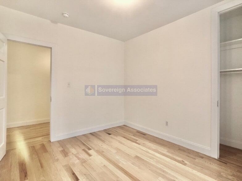 Building Photo - 270 Fort Washington Ave