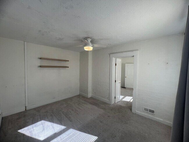 Building Photo - 524 Highland Pike