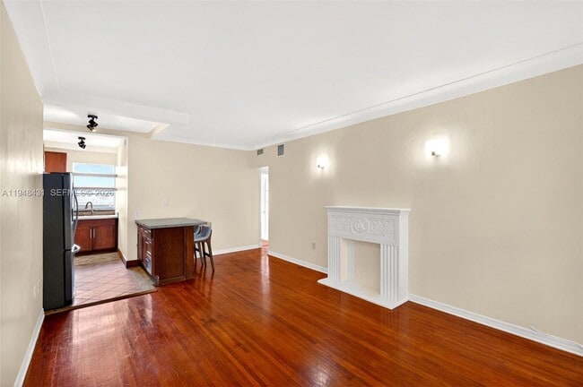 Building Photo - 1446 Lenox Ave.