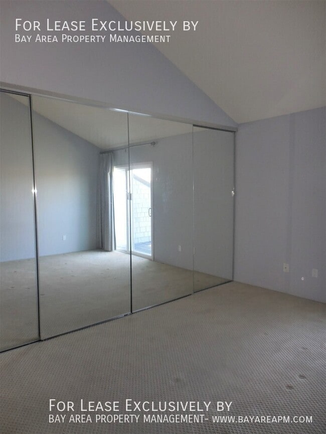 Building Photo - 16 Cape Hatteras Ct