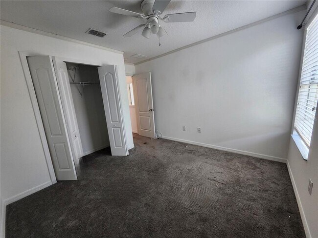 Building Photo - 949 Seminole Sky Dr