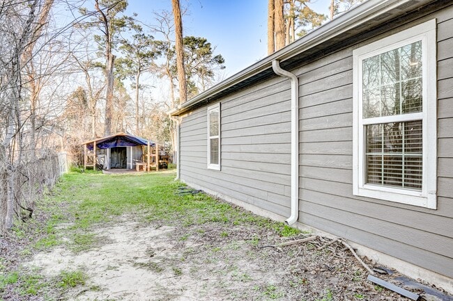 Building Photo - 7925 Way St