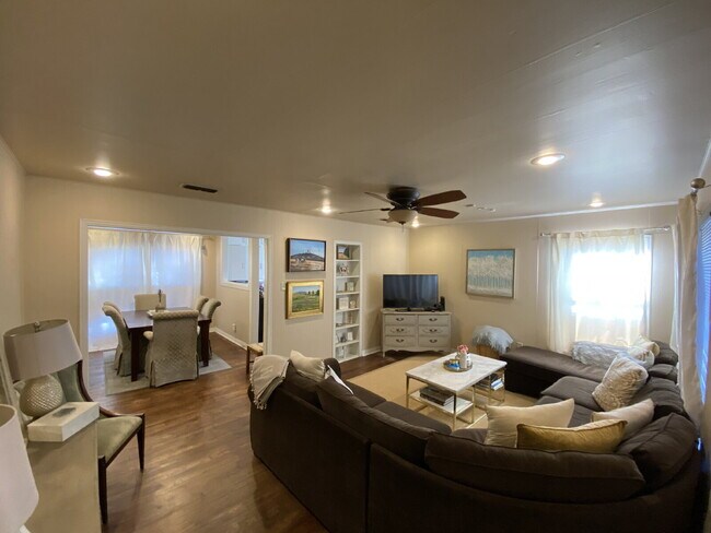 Building Photo - Tech Terrace Pre-Lease for 2026