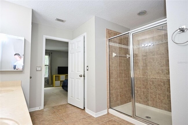 Building Photo - 12562 Streamdale Dr