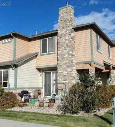 Nice outdoor patio, and nicely shaded (this is an old picture, now there are big trees!) - 2850 Kansas Dr Unit D