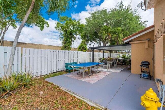 Building Photo - 2409 NW 139th Ave