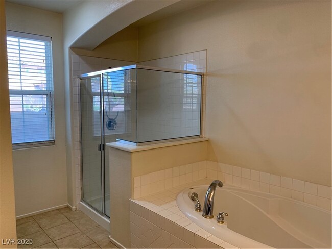 Building Photo - 3368 Osiana Ave