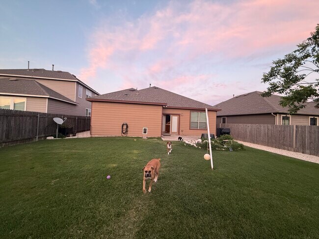 Building Photo - 6136 Mantalcino Dr