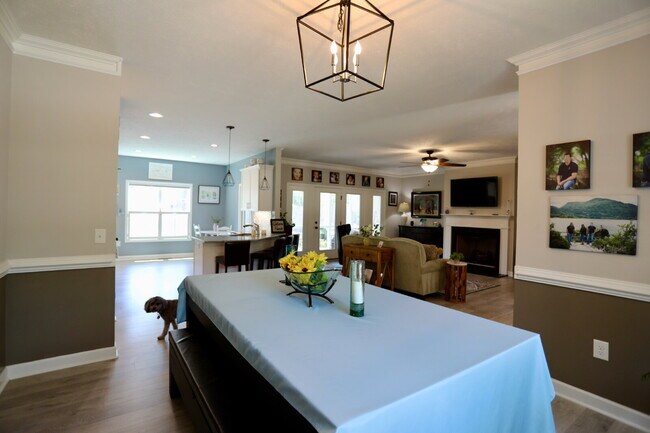 Building Photo - “Stunning 4-Bedroom Retreat with Granite Elegance at 2 River Drive, Pinehurst"