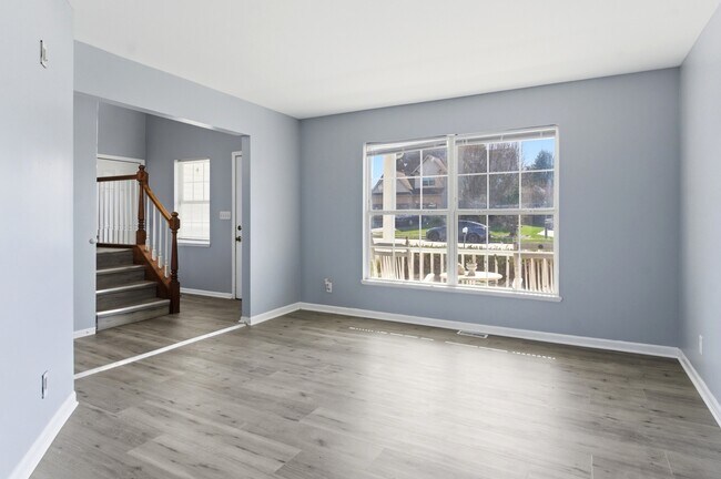 Building Photo - 1824 Country Hills Dr