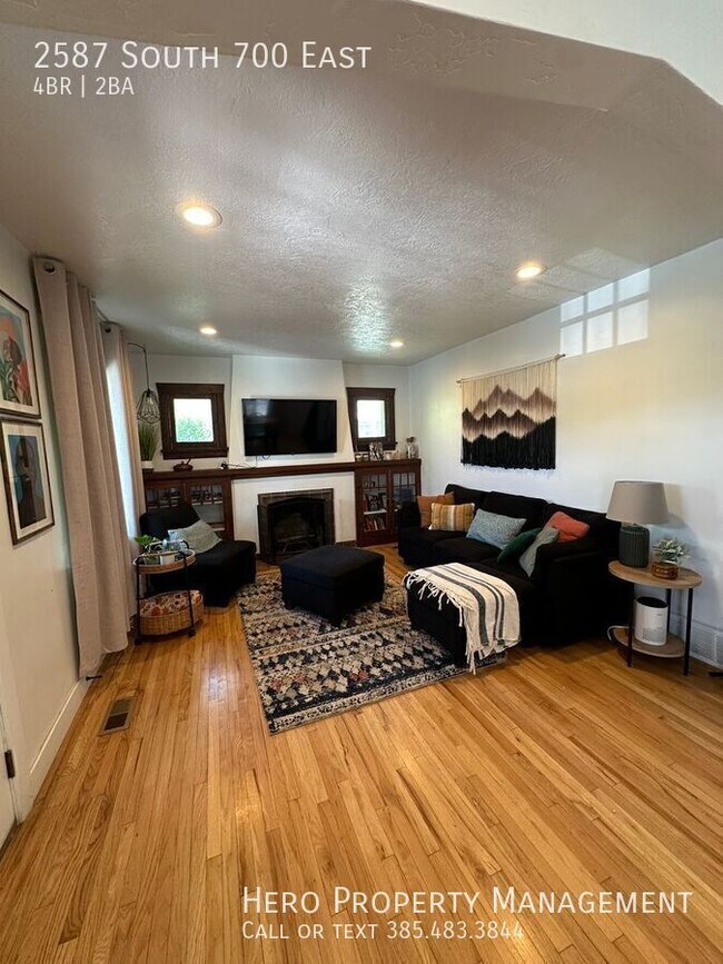 Building Photo - 2587 S 700 E