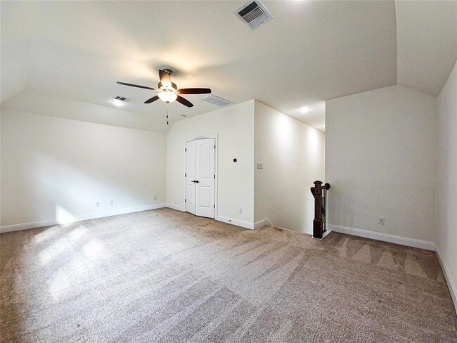 Building Photo - 813 Sunny Ridge Dr