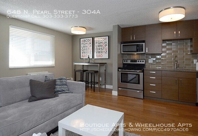 Building Photo - Boutique Apartments