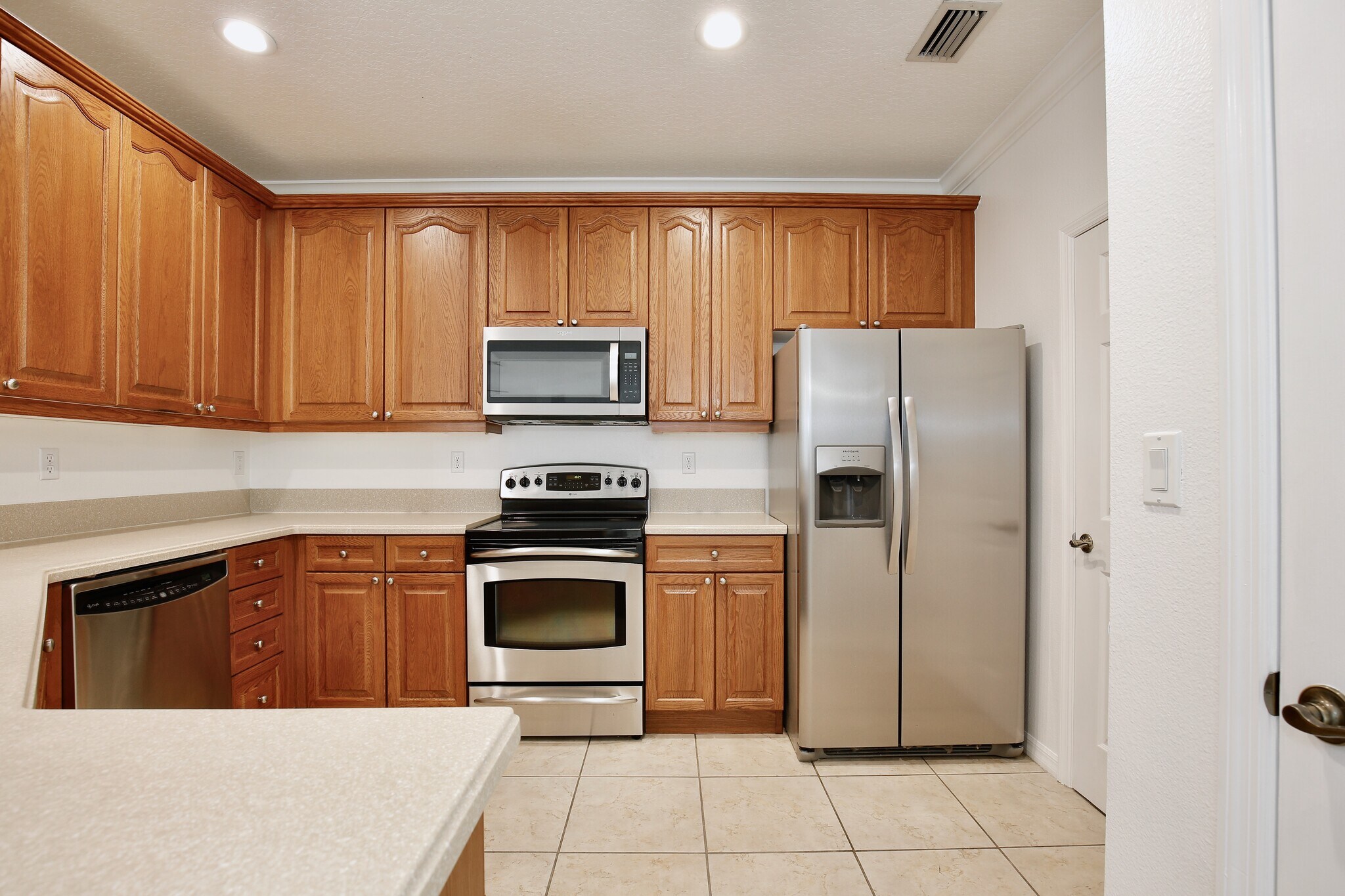 Building Photo - 11564 Mizzon Dr