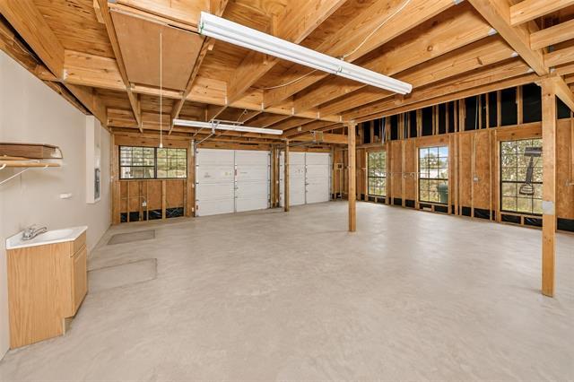 Building Photo - 5513 Scott Dr