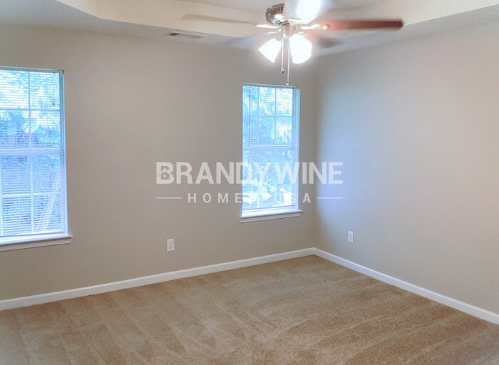 Building Photo - 3660 Hudson Way