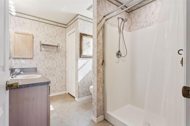 Building Photo - 8089 SE 174th Belhaven Loop