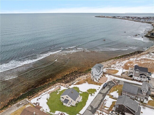 Building Photo - 28 Glenwood Ave