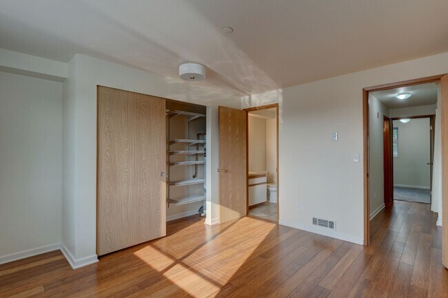 Building Photo - 2 bedroom/2 bathroom: Ground-Floor Condo with Water View ($200 off first 3 months)