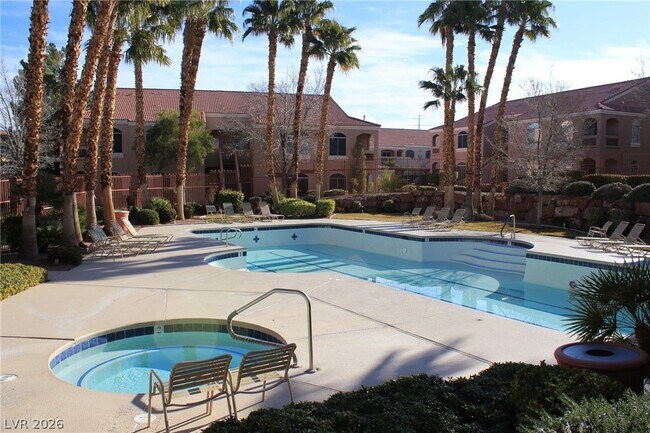 Building Photo - 700 Carnegie St