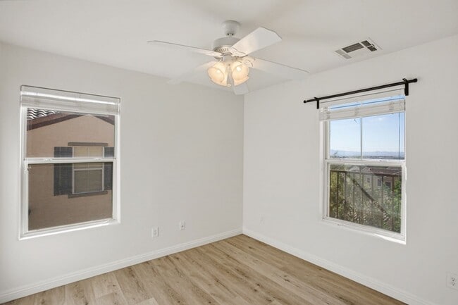 Building Photo - Well Kept Summerlin 3 Bedroom Home