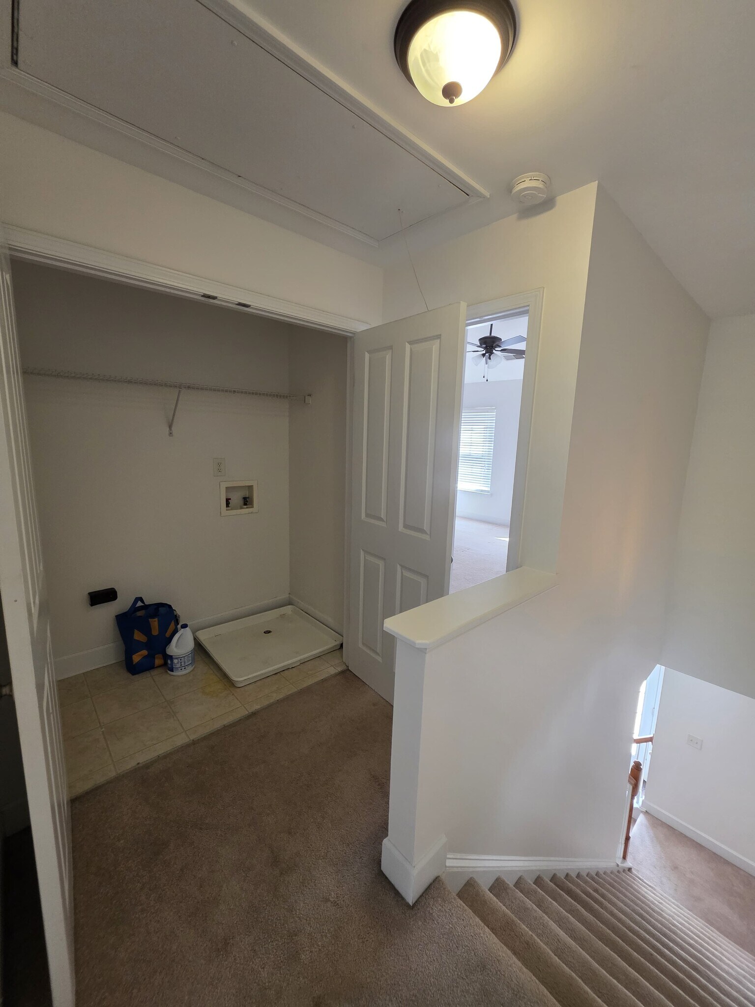 Building Photo - 7025 Sunnywood Dr