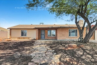 Building Photo - 12645 N 47th Dr