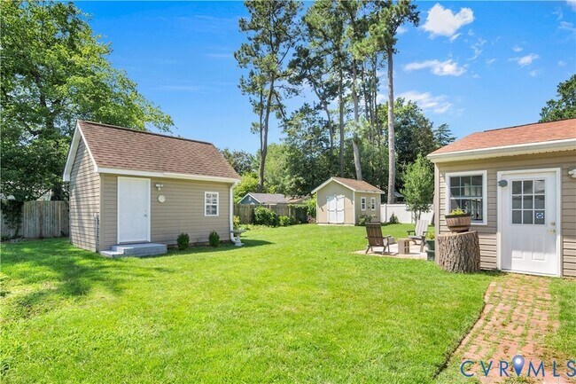 Building Photo - 104 Charles Dillard Ln