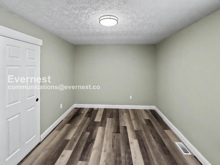 Building Photo - 144 Marvin Ln