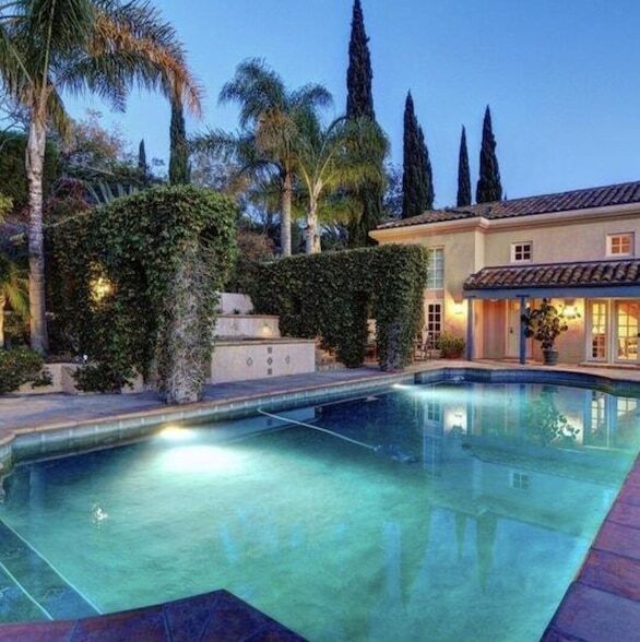 Building Photo - 3756 Foothill Rd