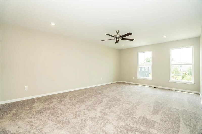 Building Photo - 705 Myatt Dr