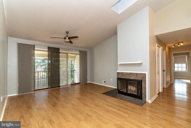 Building Photo - 22 Rickard Ct