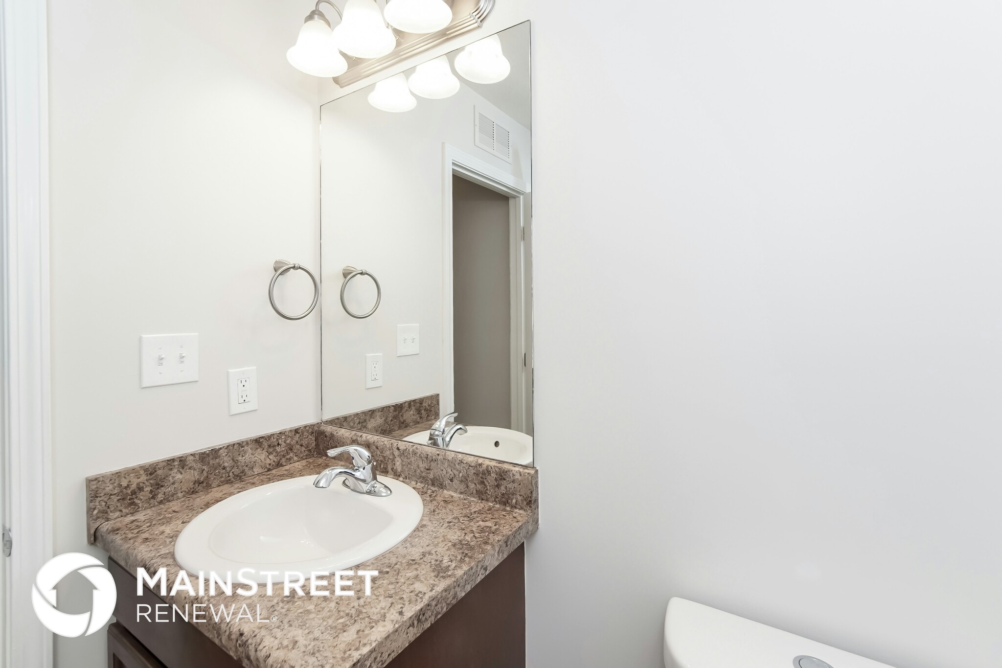 Building Photo - 231 Heritage Crossing Dr