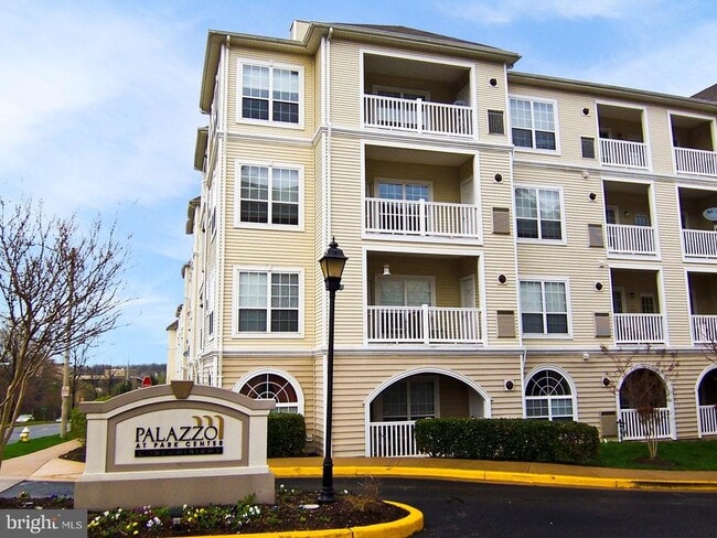 Building Photo - 4561 Strutfield Ln
