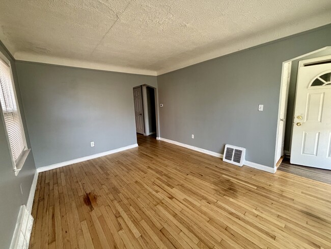 Building Photo - 20300 Gilchrist St