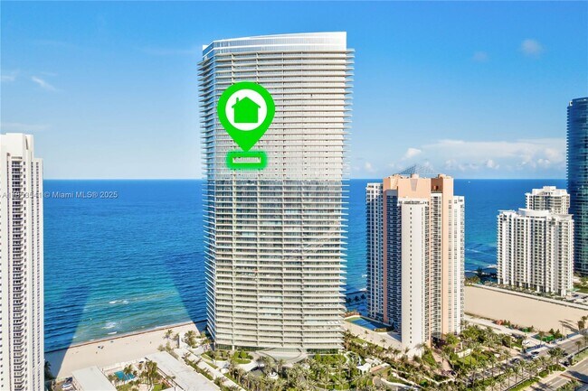 Building Photo - 18975 Collins Ave