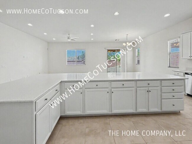 Building Photo - 38628 S Running Roses Ln