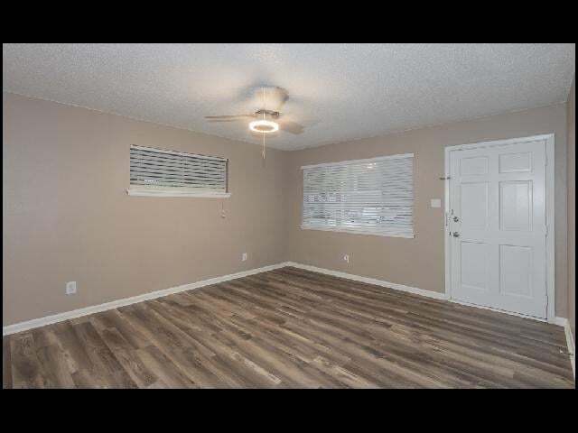 Building Photo - 4716 Buckingham Pl