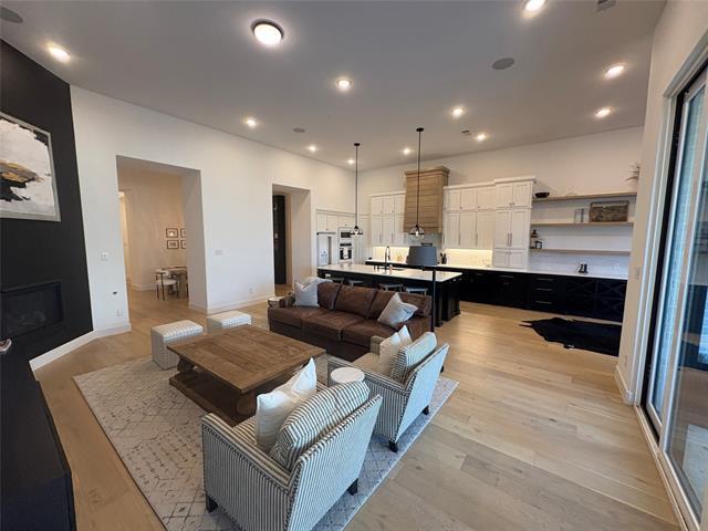 Building Photo - 2432 Casia Lndg