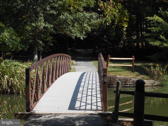 Building Photo - 12703 Lockleven Ln