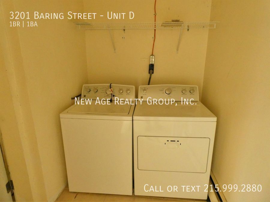 Building Photo - 3201 Baring St