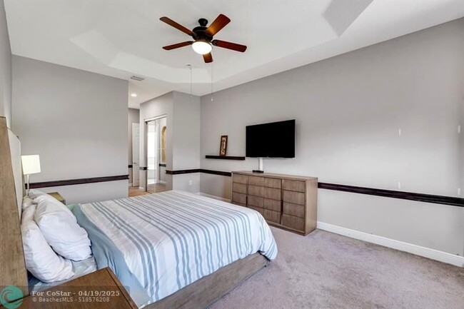Building Photo - 19084 Skyridge Cir