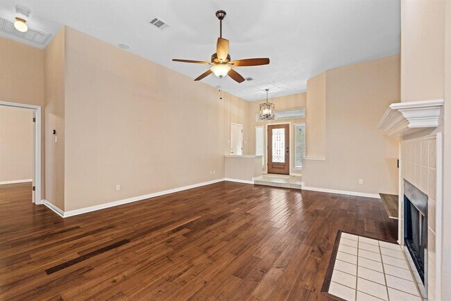 Building Photo - 17007 Copperhead Dr