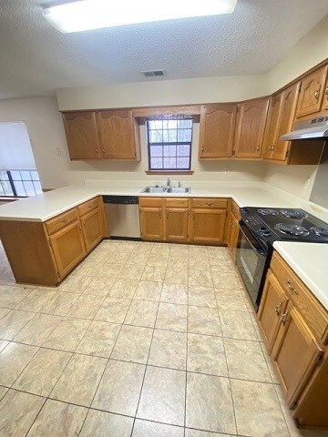 Building Photo - 6416 Baird Ln