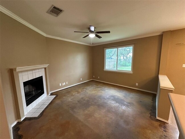 Building Photo - 1603 Azalea Dr