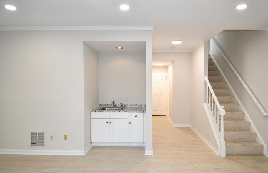 Building Photo - 12307 Sweetbough Ct