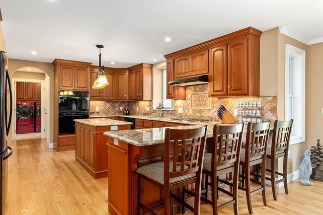 Building Photo - 32 Olive Meadow Ln