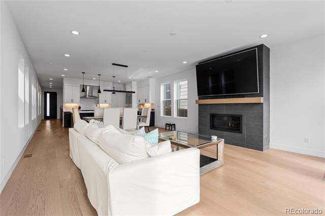 Building Photo - 3646 Quivas St