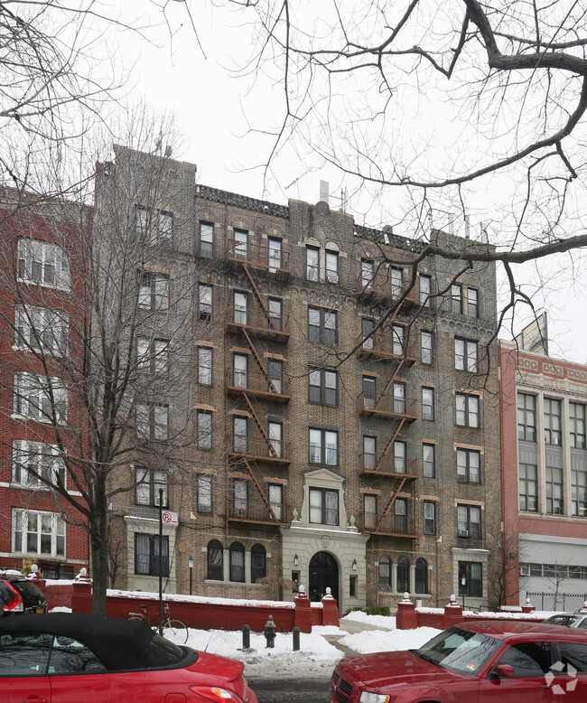 Building Photo - 410 Eastern Parkway