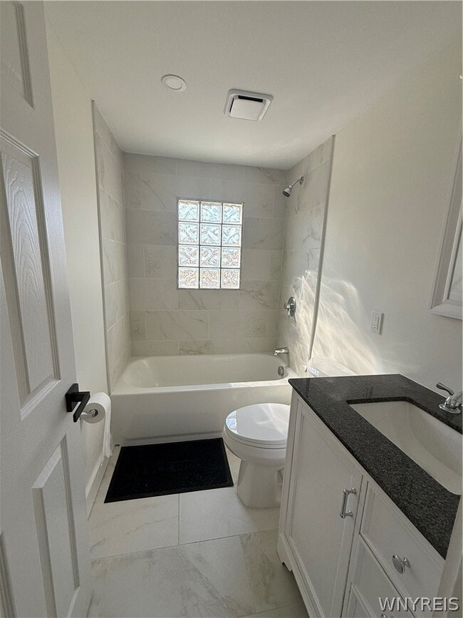 Building Photo - 77 Balbach Dr